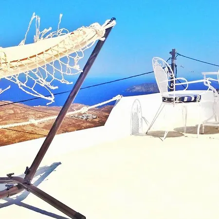 The Mermaid - Serifos Town